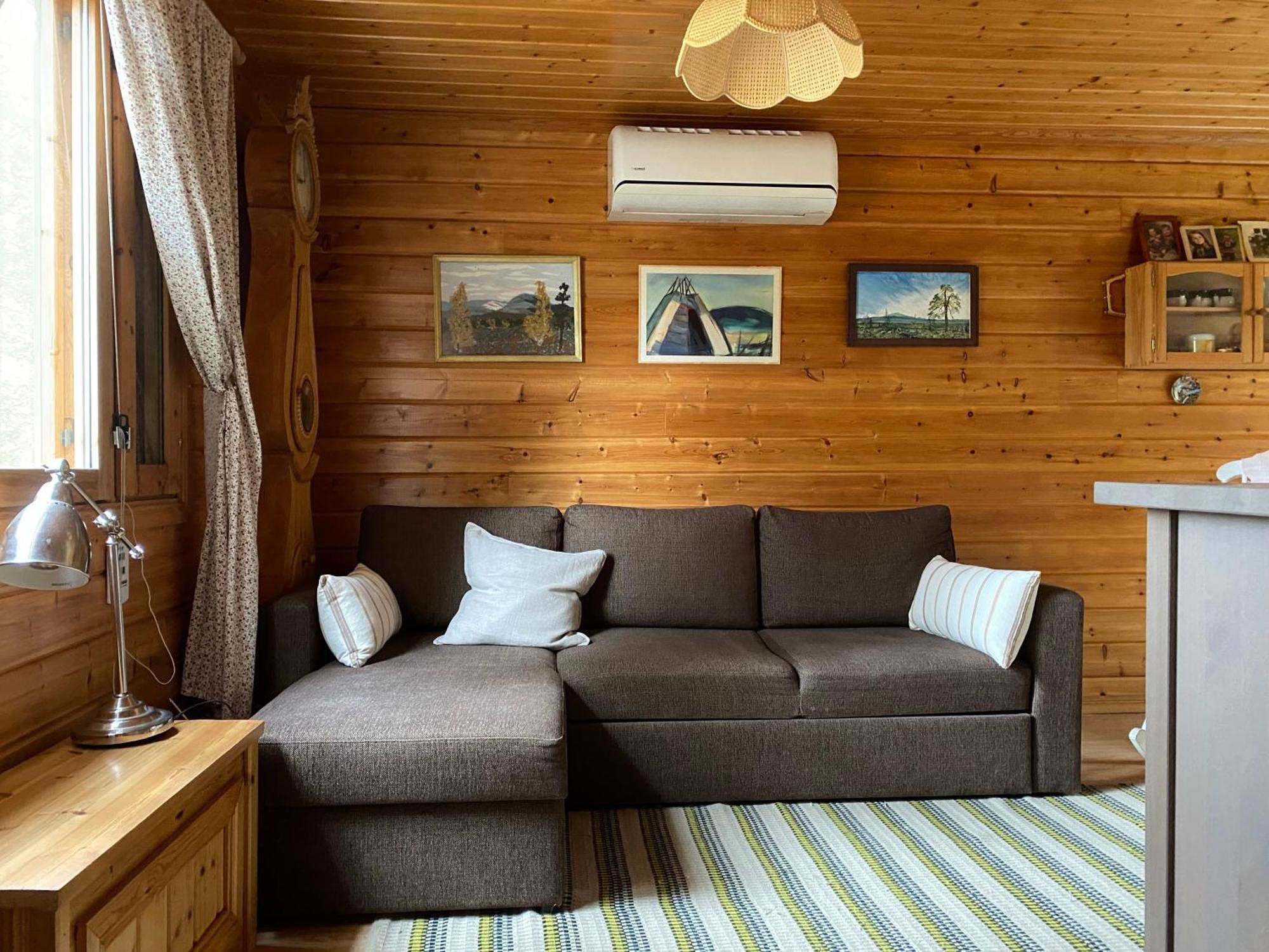 Tievaharju Chalet *